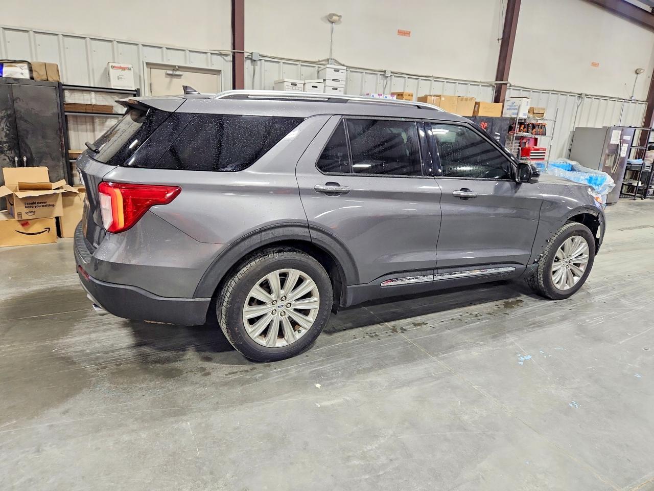 2021 Ford Explorer Limited - Фото 3