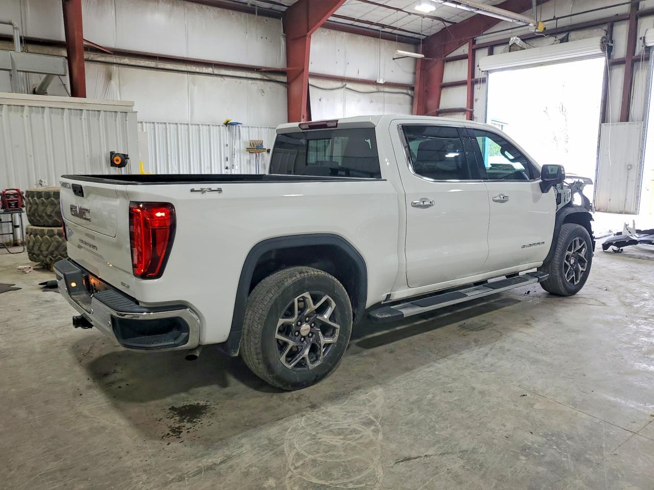 2025 GMC Sierra K1500 Slt - Фото 3
