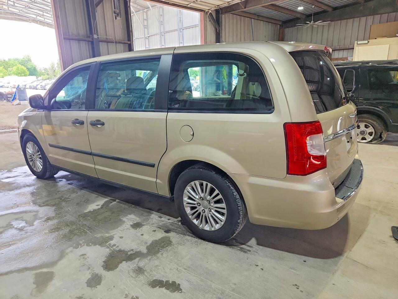 2015 Dodge Grand Caravan Se - Image 2