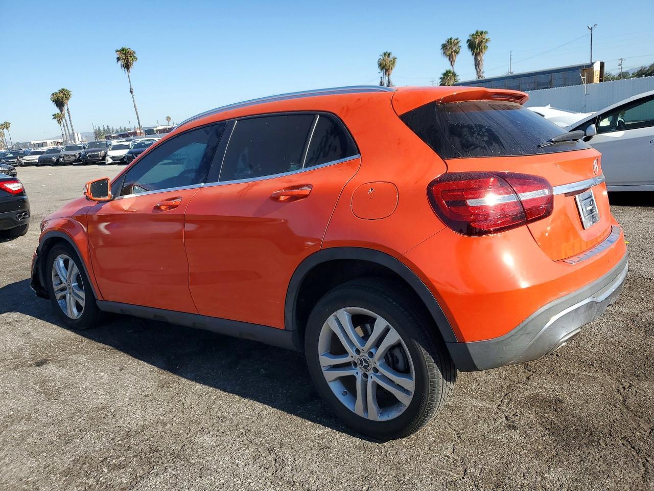 2020 Mercedes-Benz Gla 250 - Image 2