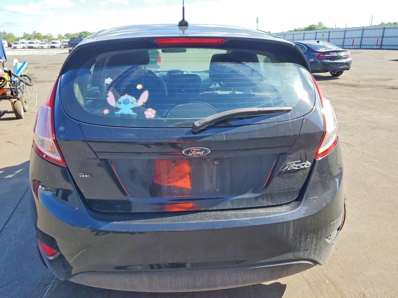 2019 Ford Fiesta Se - Image 6