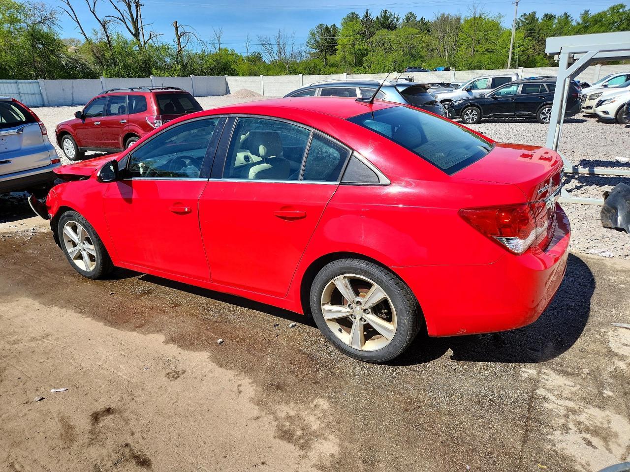 2014 Chevrolet Cruze Lt - Image 2