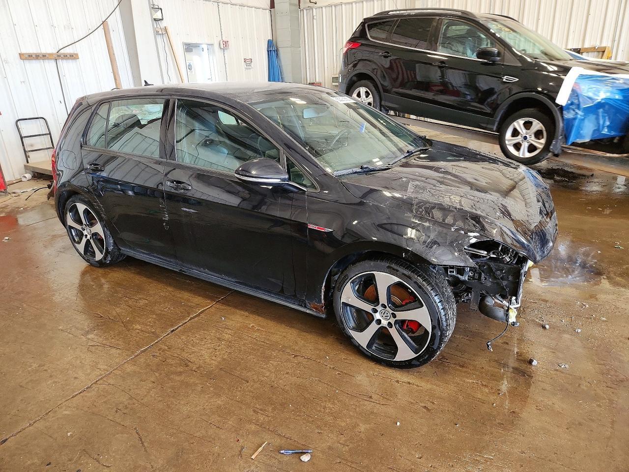 2015 Volkswagen Gti - Image 4