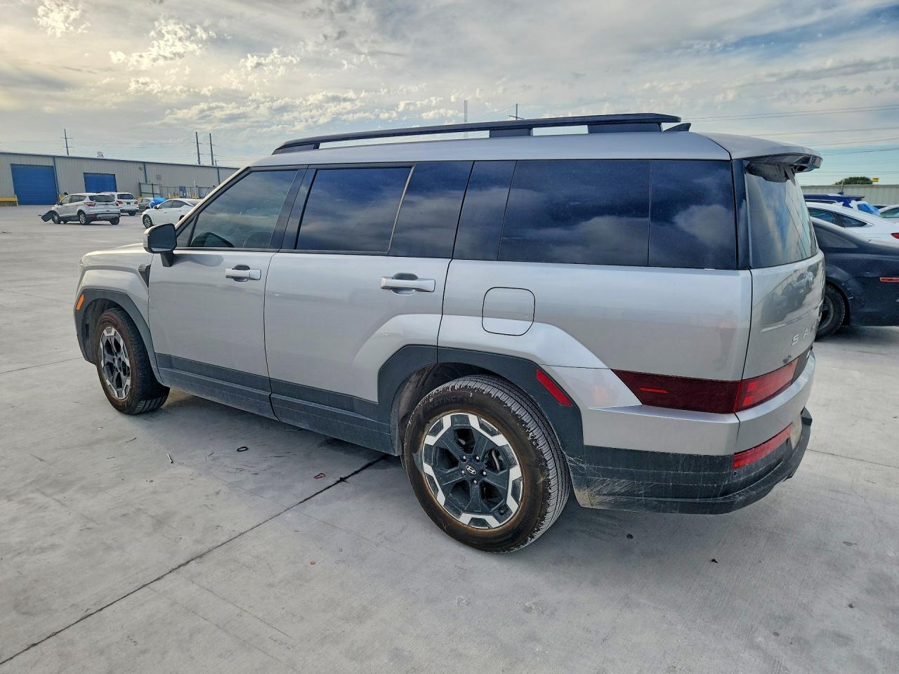 2024 Hyundai Santa Fe Sel - Image 2