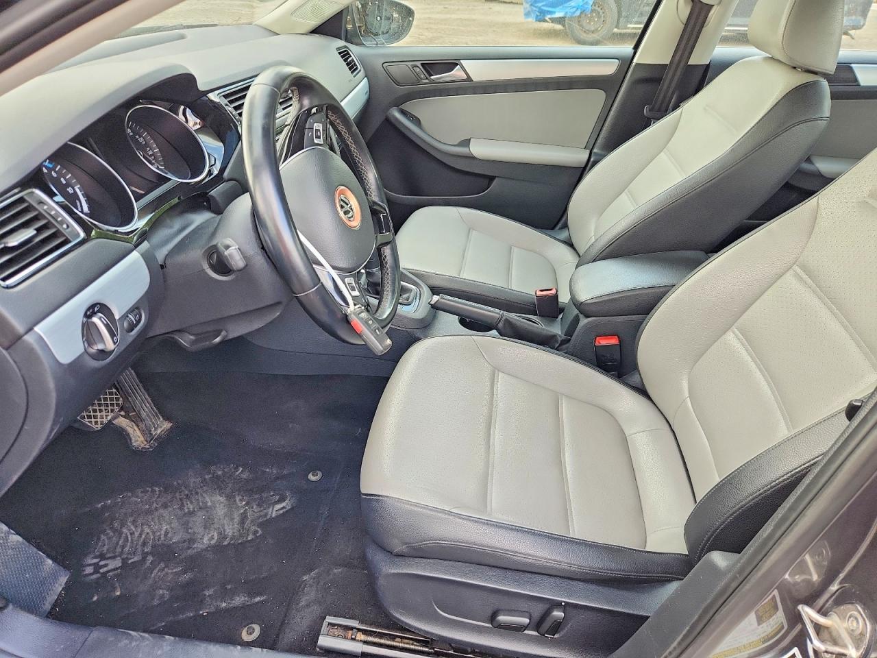 2016 Volkswagen Jetta Hybrid - Фото 7