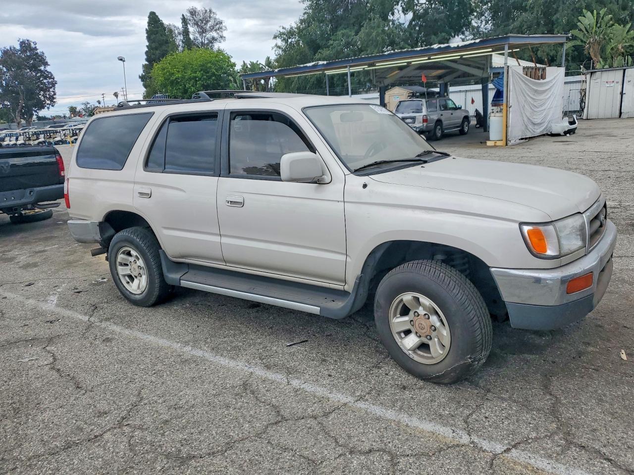 1996 Toyota 4Runner - Фото 4