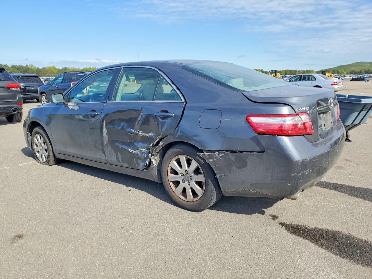 2007 Toyota Camry Xle V6 - Фото 2