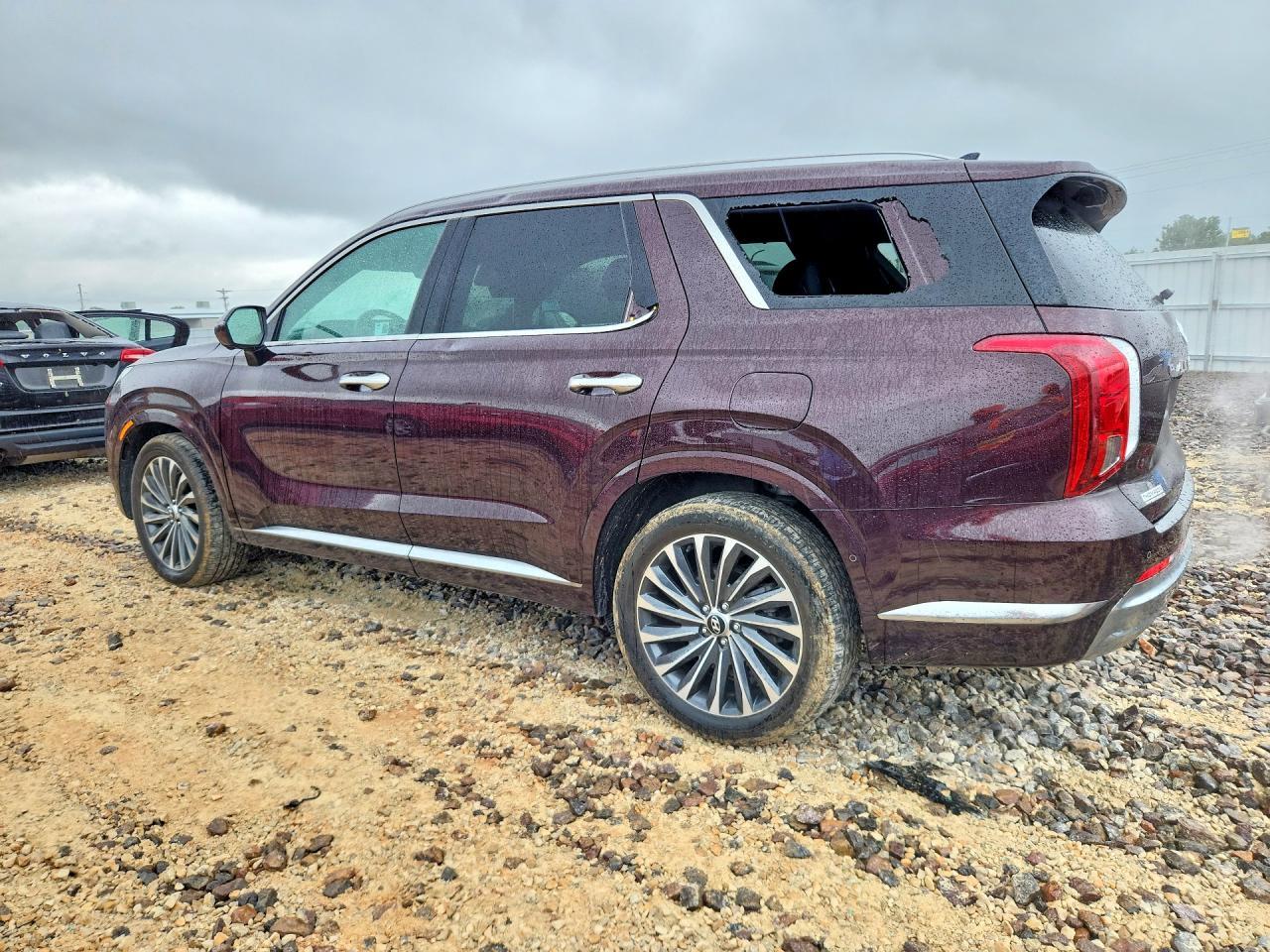 2024 Hyundai Palisade Calligraphy - Image 2