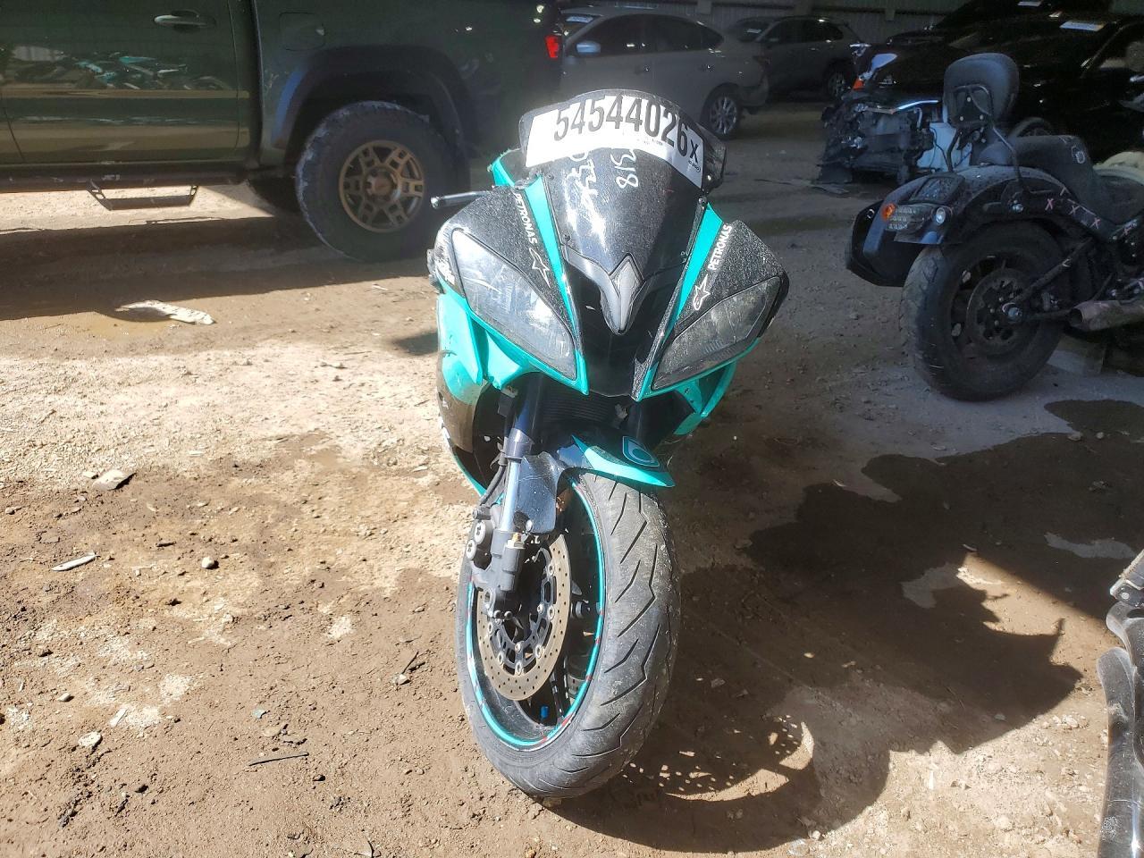2012 Yamaha Yzfr6 - Фото 2
