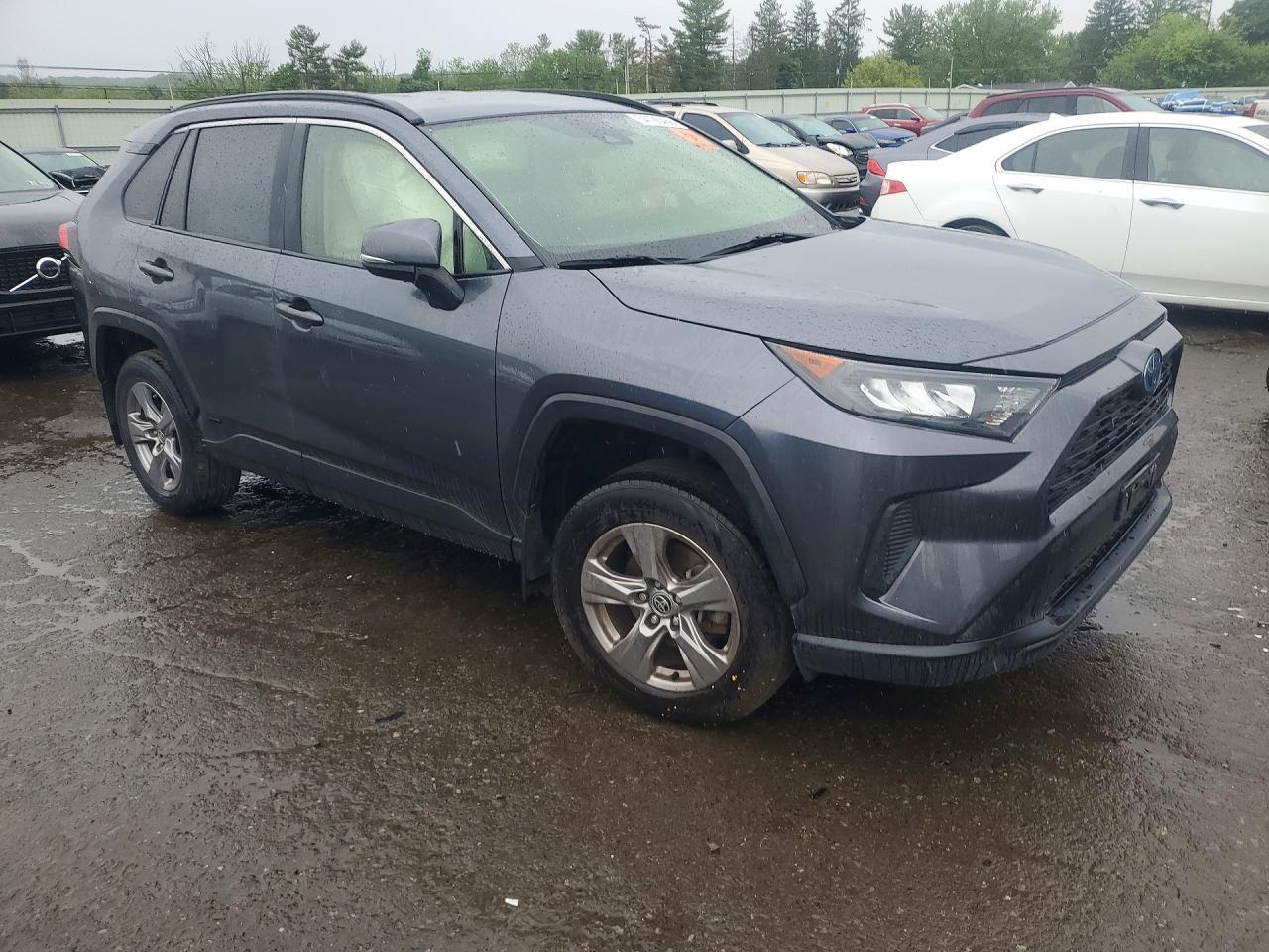2022 Toyota Rav4 Le - Фото 4
