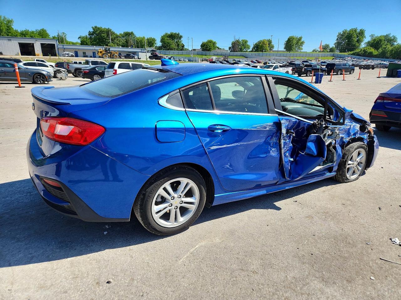 2016 Chevrolet Cruze Lt - Фото 3