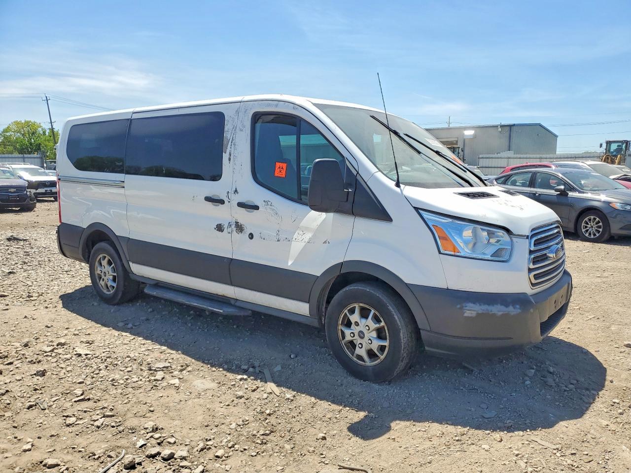 2015 Ford Transit T-150 - Image 4