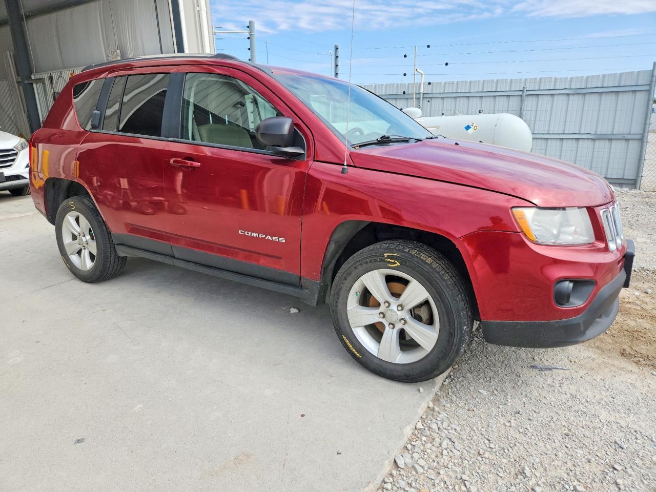 2012 Jeep Compass Latitude - Image 4