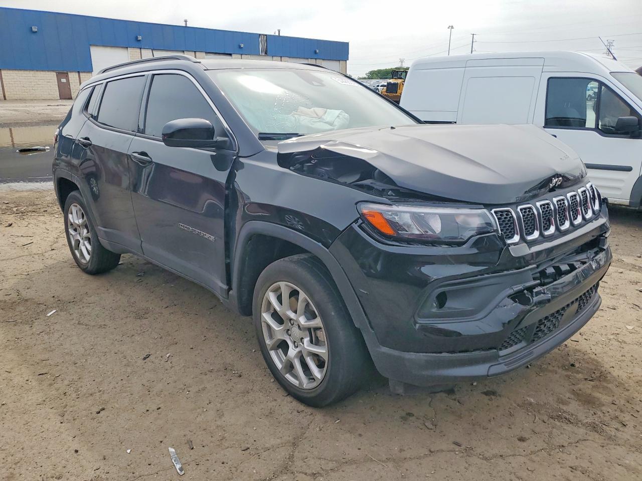 2024 Jeep Compass Latitude Lux - Фото 4