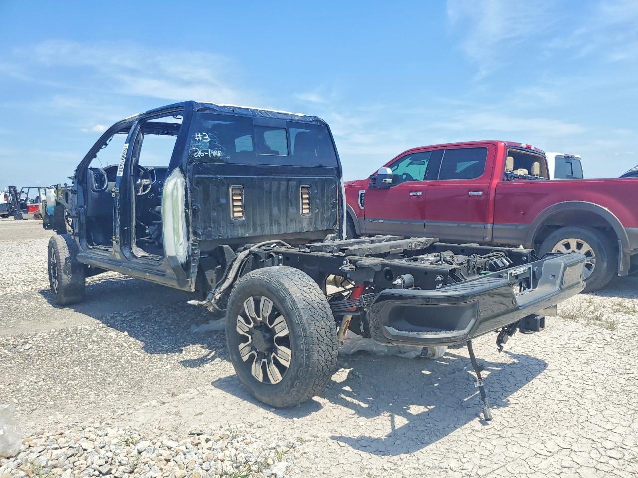 2024 GMC Sierra K3500 Denali Ultimate - Фото 3