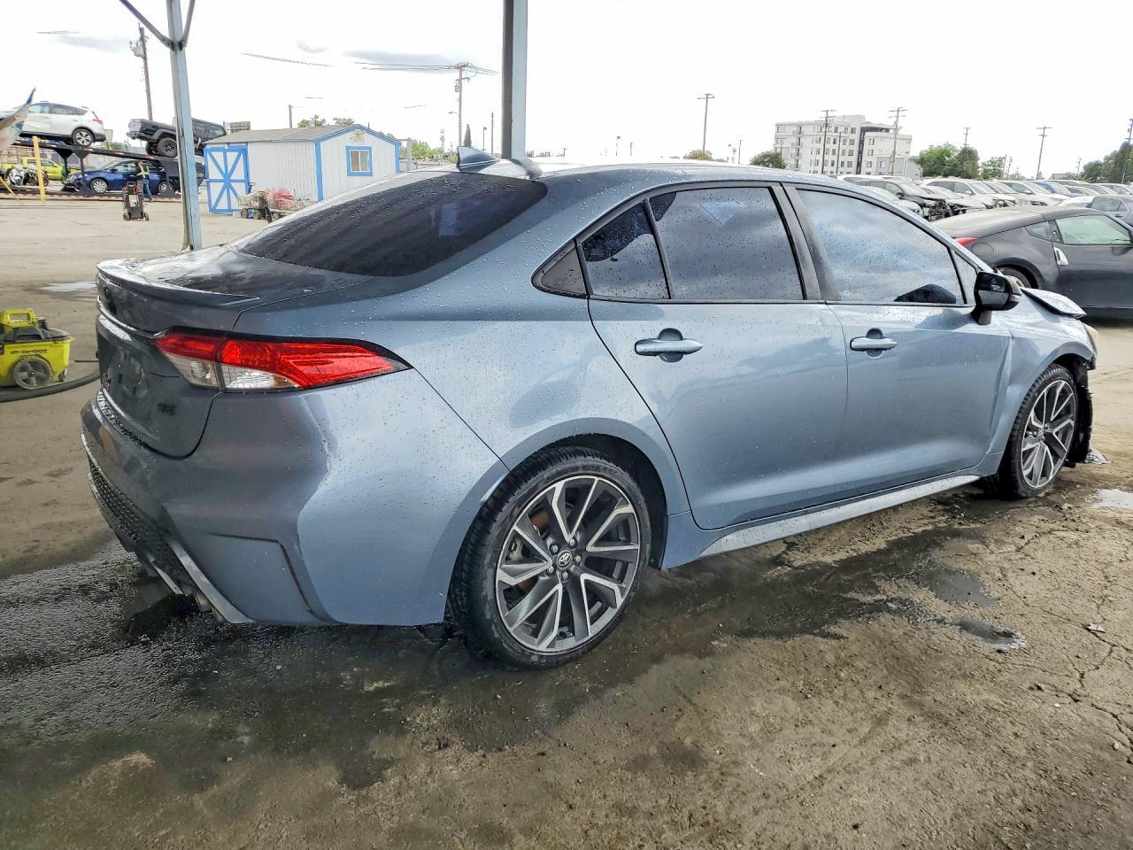 2020 Toyota Corolla Se - Фото 3
