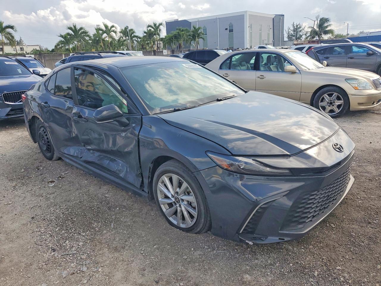 2025 Toyota Camry Se - Фото 4