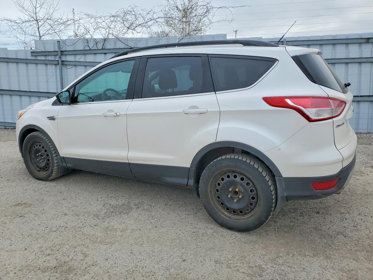 2015 Ford Escape Se - Фото 2