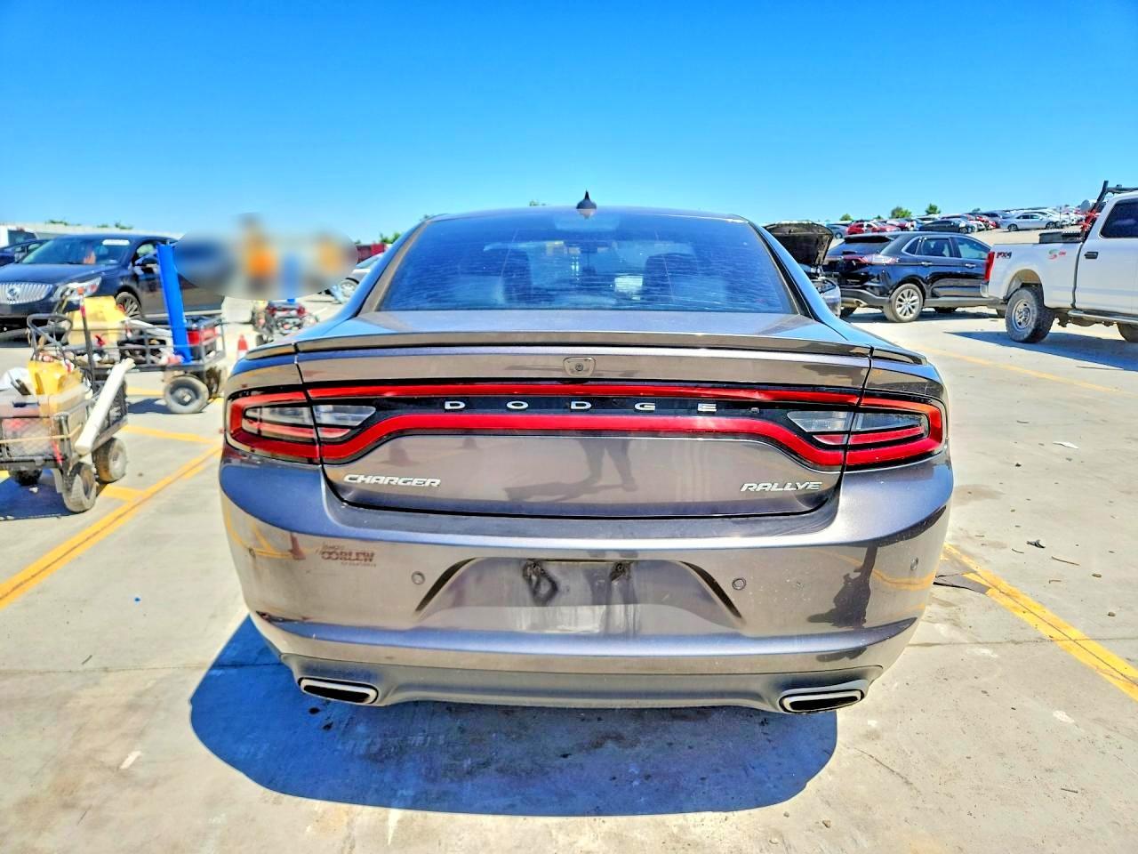 2015 Dodge Charger - Фото 6