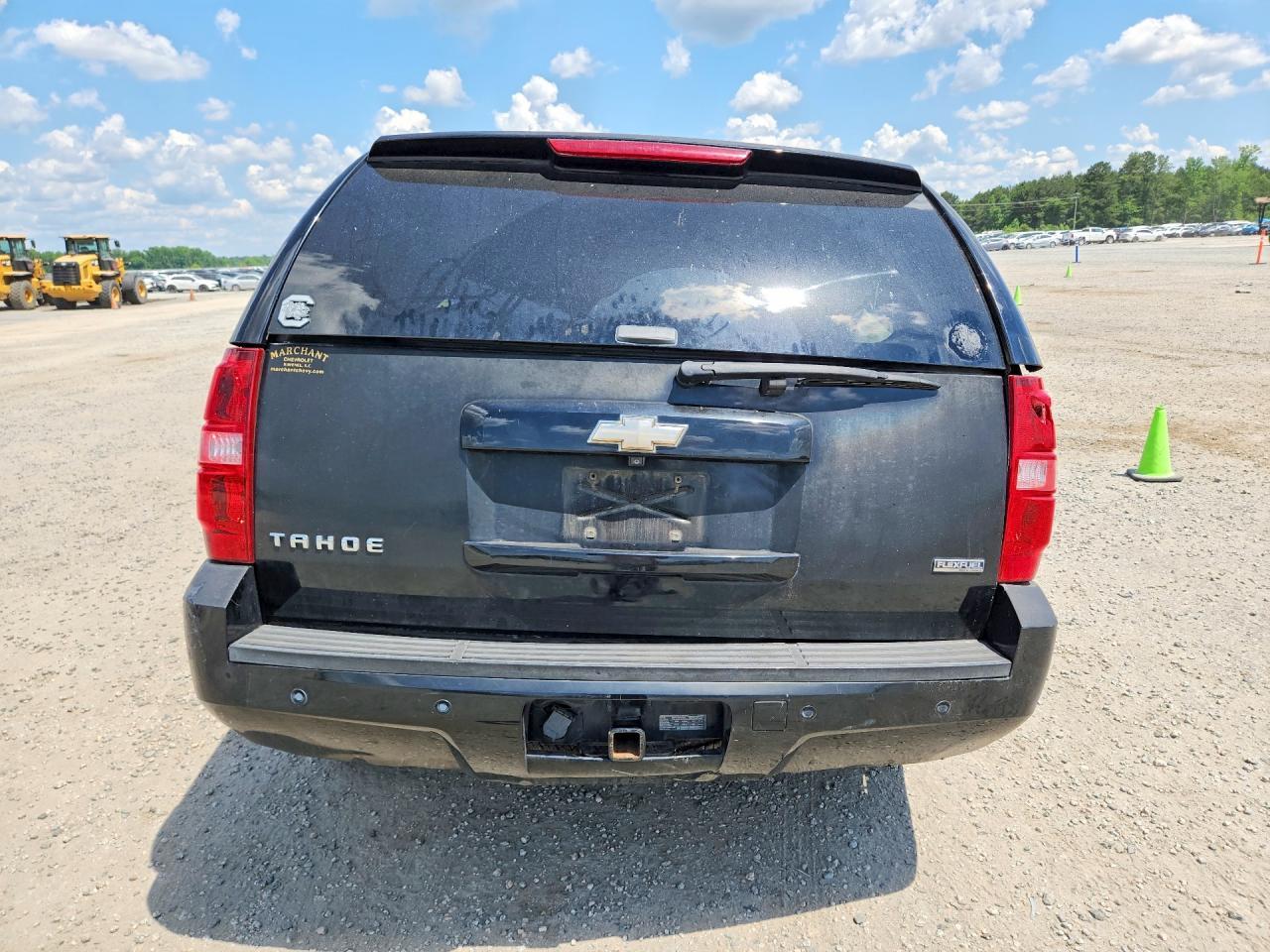 2008 Chevrolet Tahoe C1500 - Фото 6