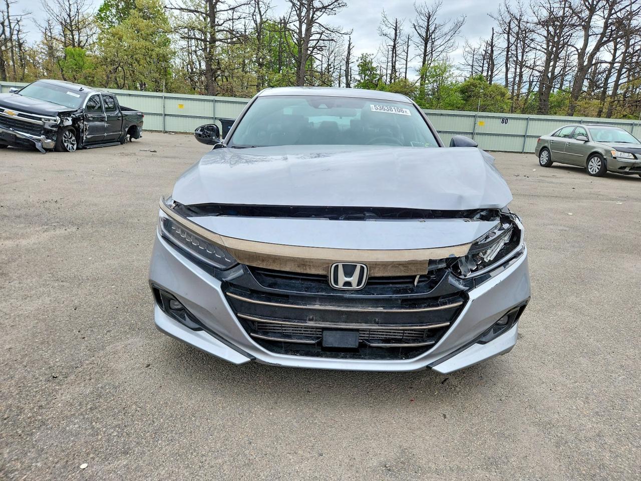 2022 Honda Accord Sport - Image 5