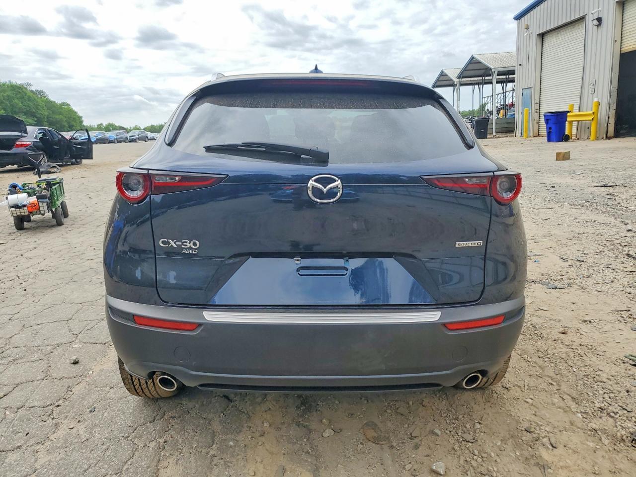 2023 Mazda Cx-30 Premium - Image 6