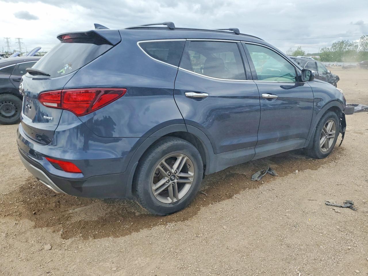 2018 Hyundai Santa Fe Sport 2.4L - Фото 3