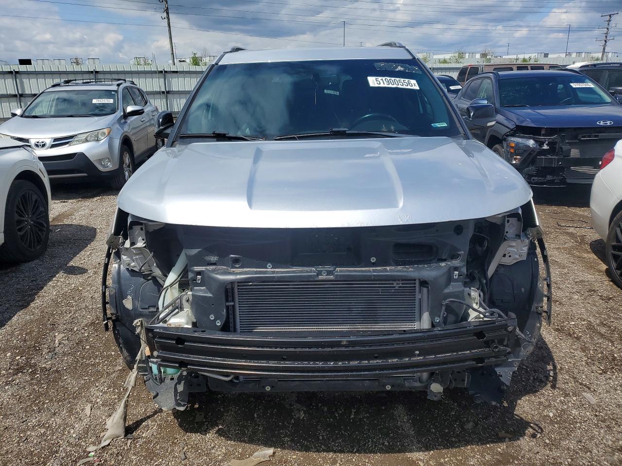 2017 Ford Explorer Xlt - Image 5