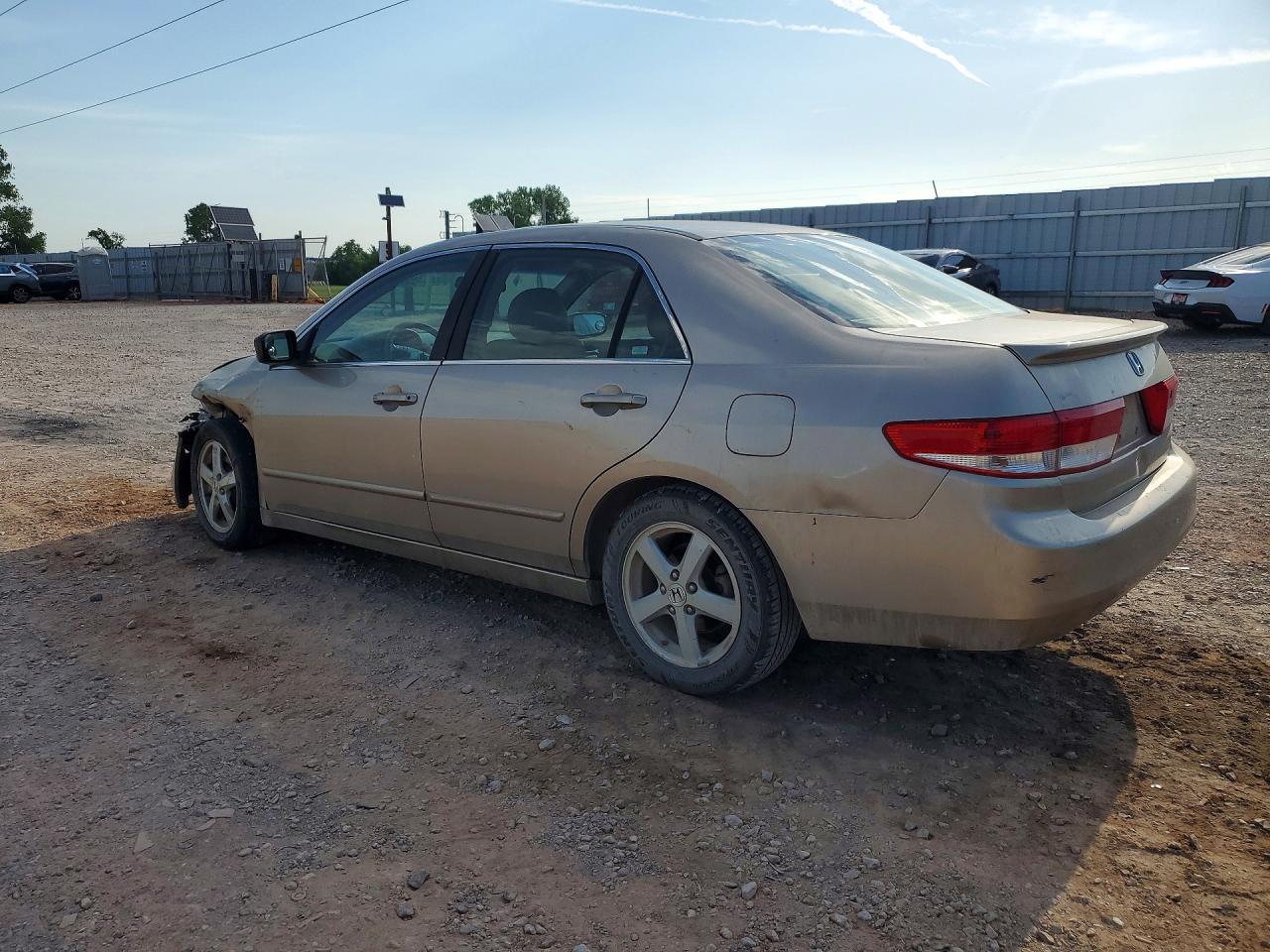 2003 Honda Accord Lx - Фото 2