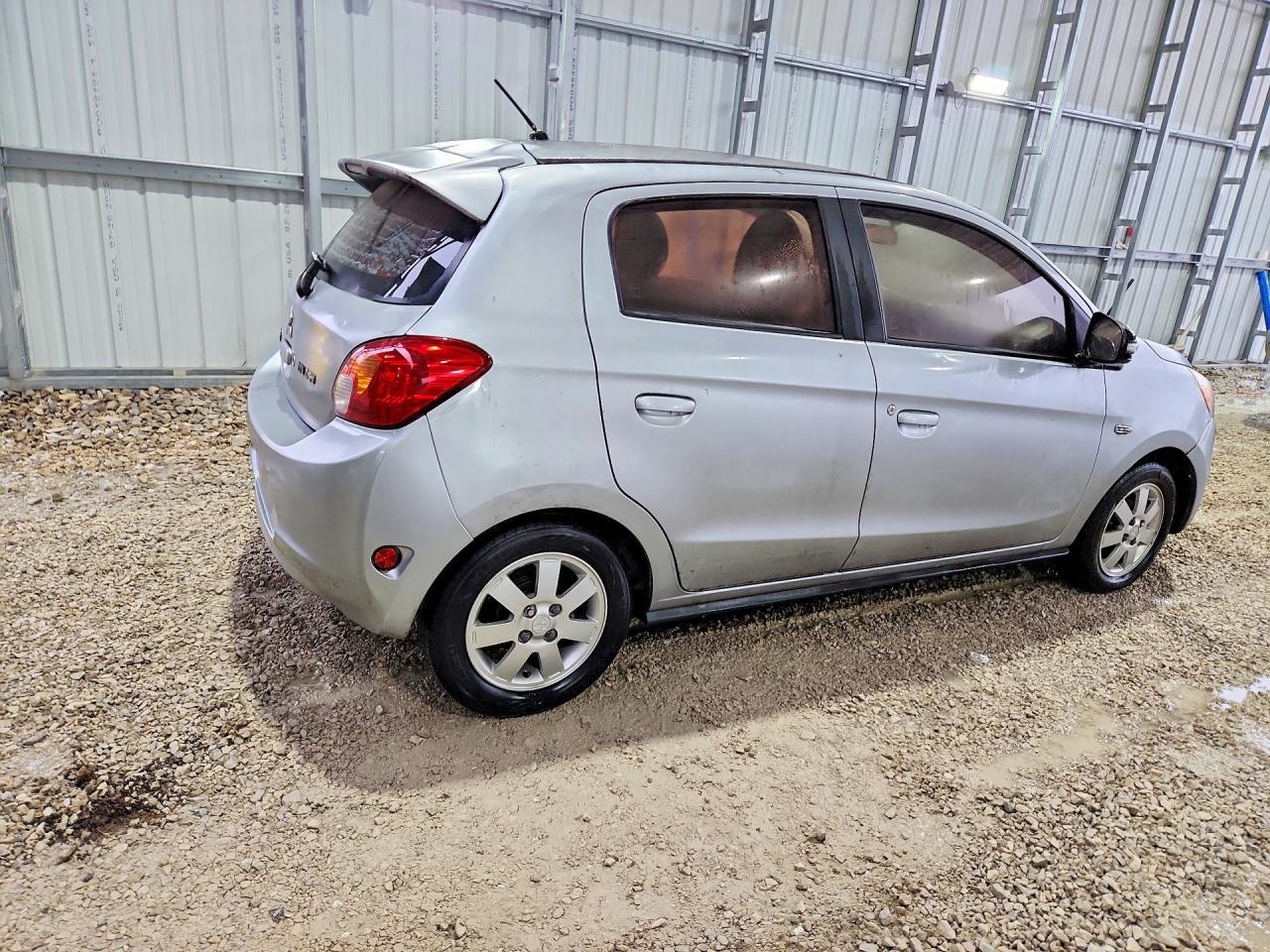 2015 Mitsubishi Mirage Es - Фото 3