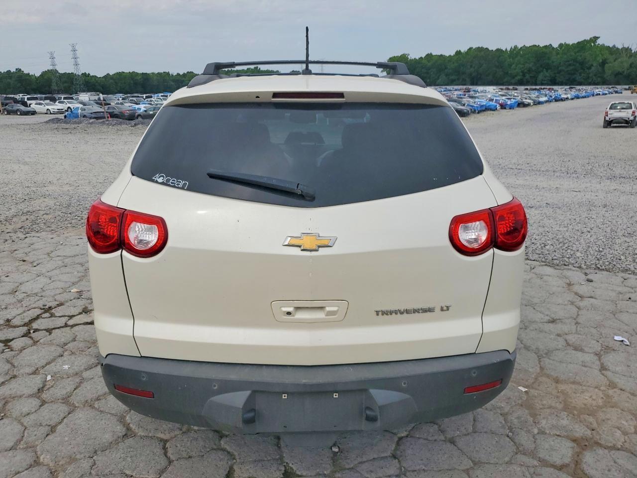 2011 Chevrolet Traverse Lt - Фото 6