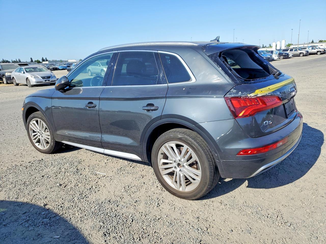 2018 Audi Q5 - Image 2