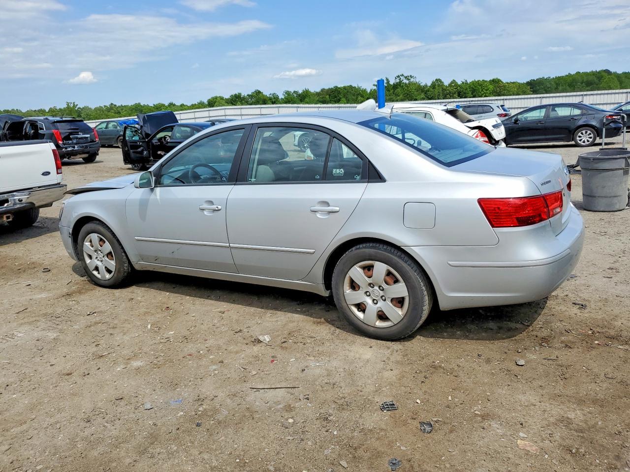 2010 Hyundai Sonata Gls - Фото 2