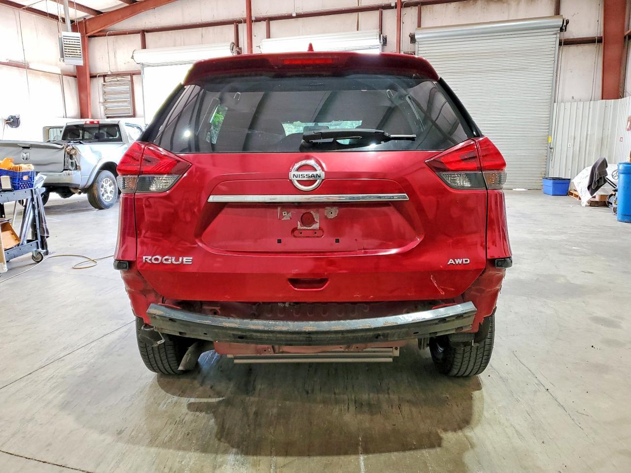 2017 Nissan Rogue S - Фото 6