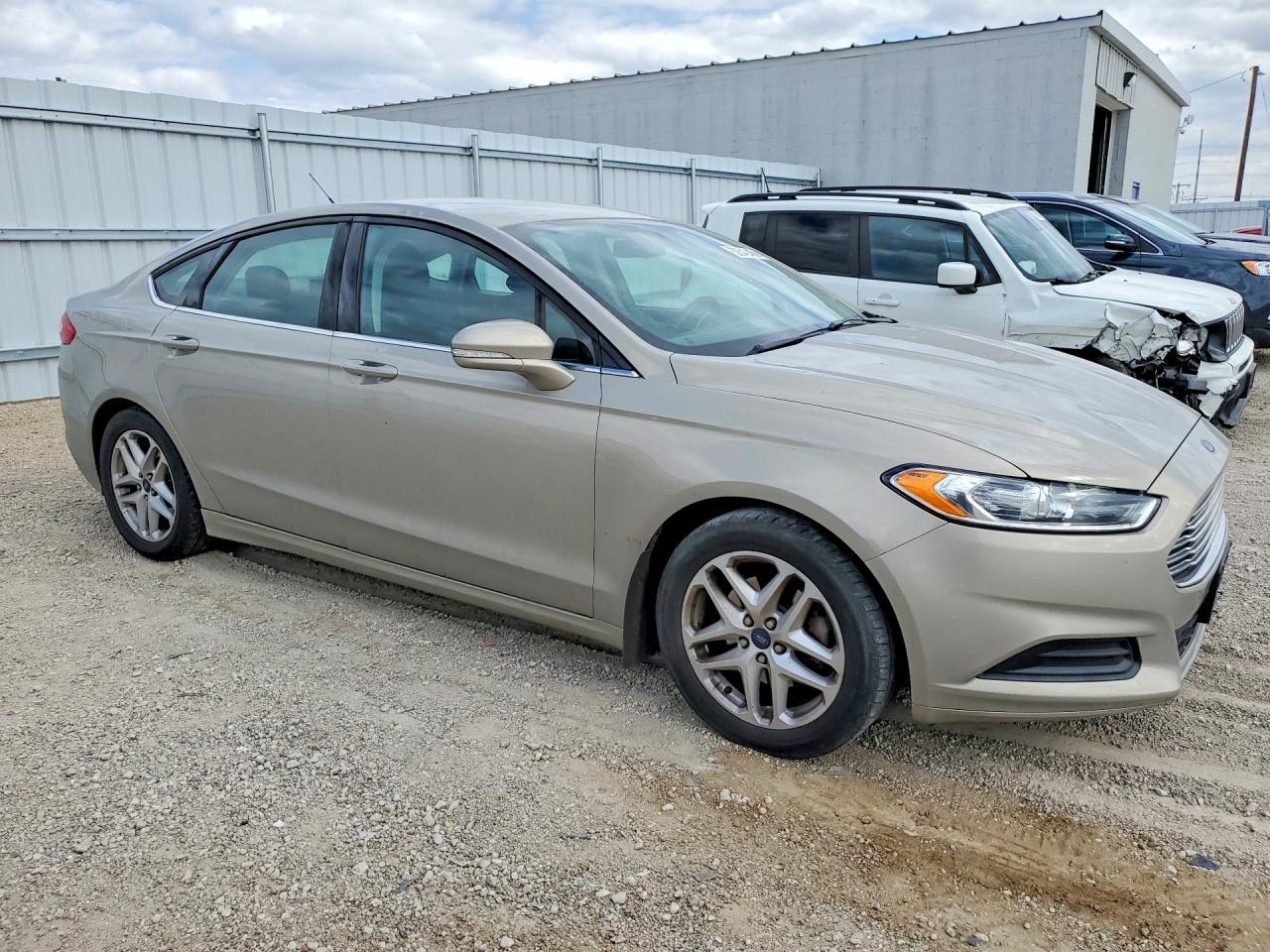 2015 Ford Fusion Se - Image 4