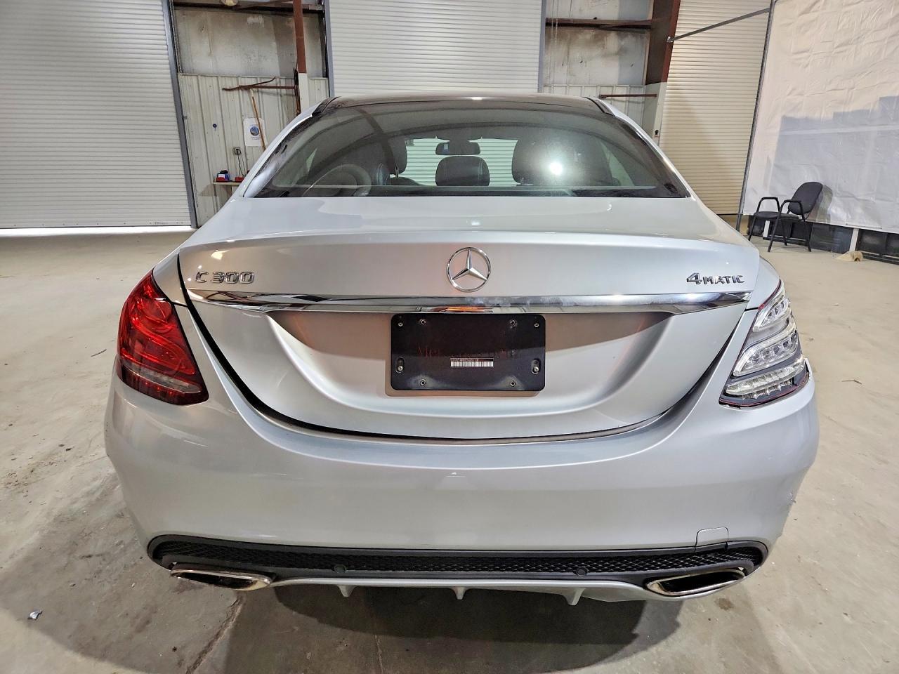 2015 Mercedes-Benz C 300 4Matic - Фото 6