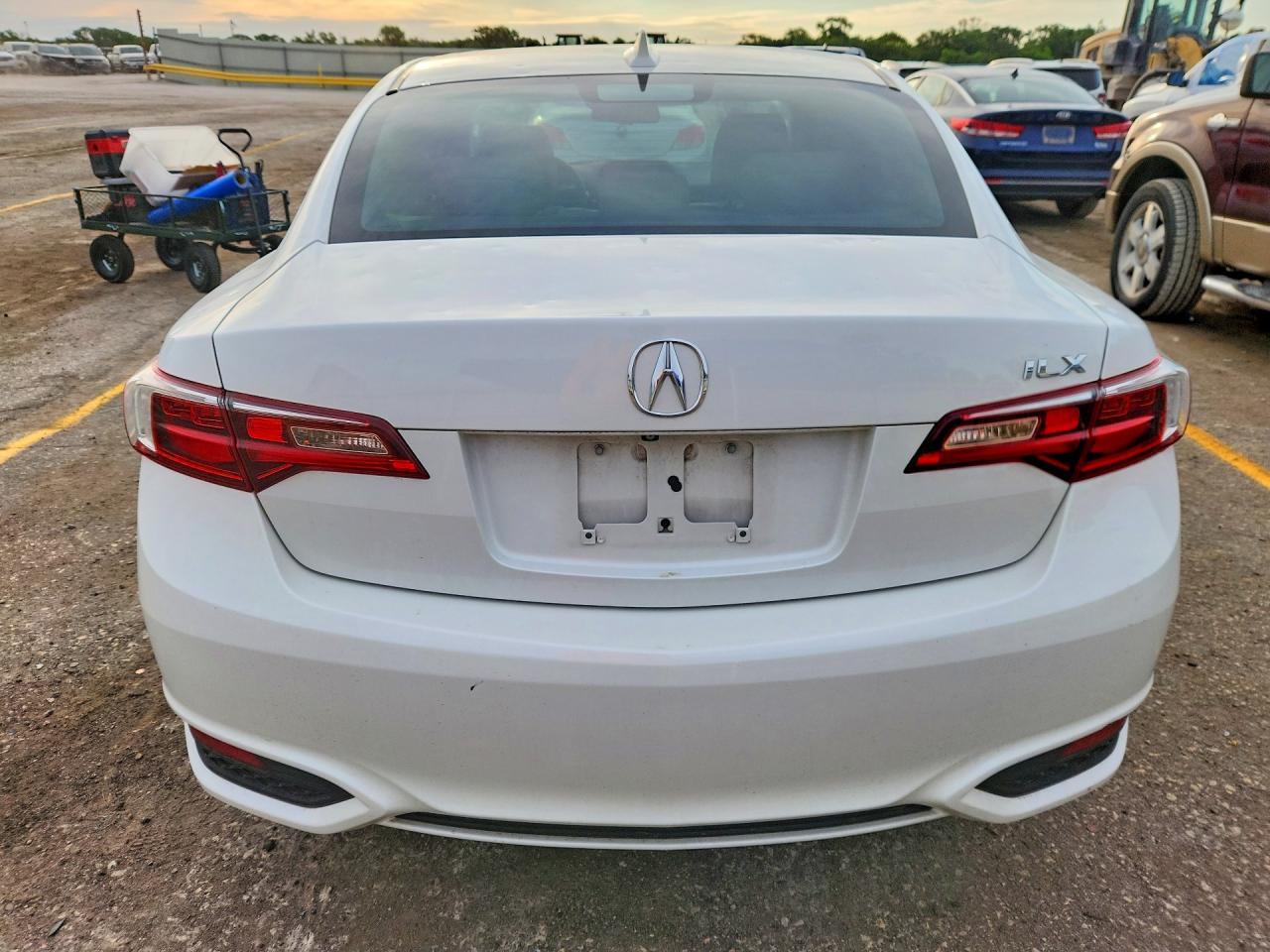 2016 Acura Ilx Premium/Technology - Фото 6