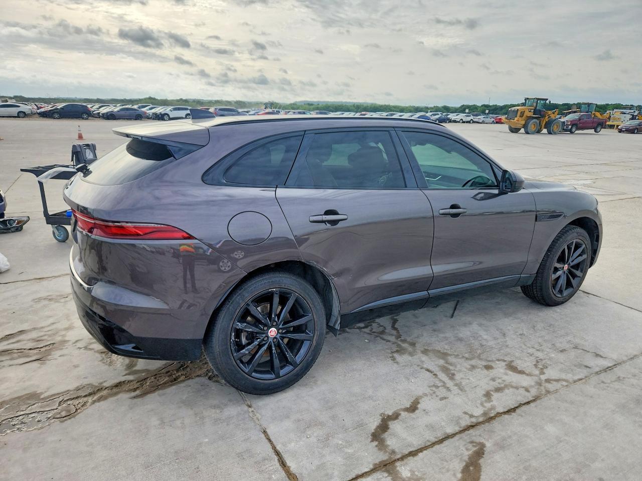2023 Jaguar F-Pace S - Фото 3