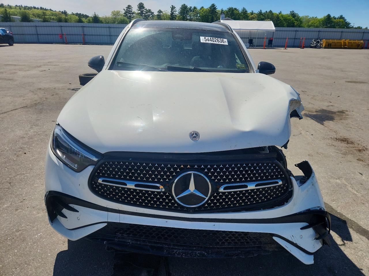 2025 Mercedes-Benz Glc 350E - Image 5