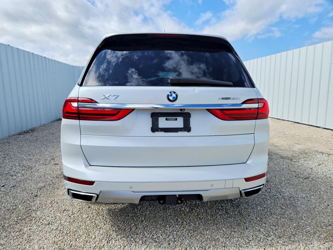 2019 BMW X7 xDrive50I - Фото 6