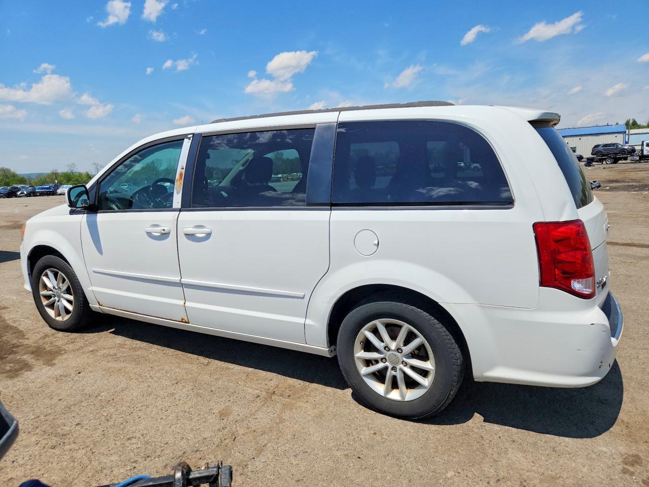 2014 Dodge Grand Caravan Sxt - Фото 2