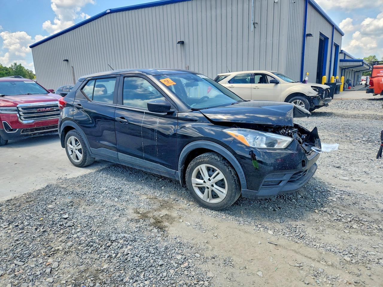 2020 Nissan Kicks S - Фото 4