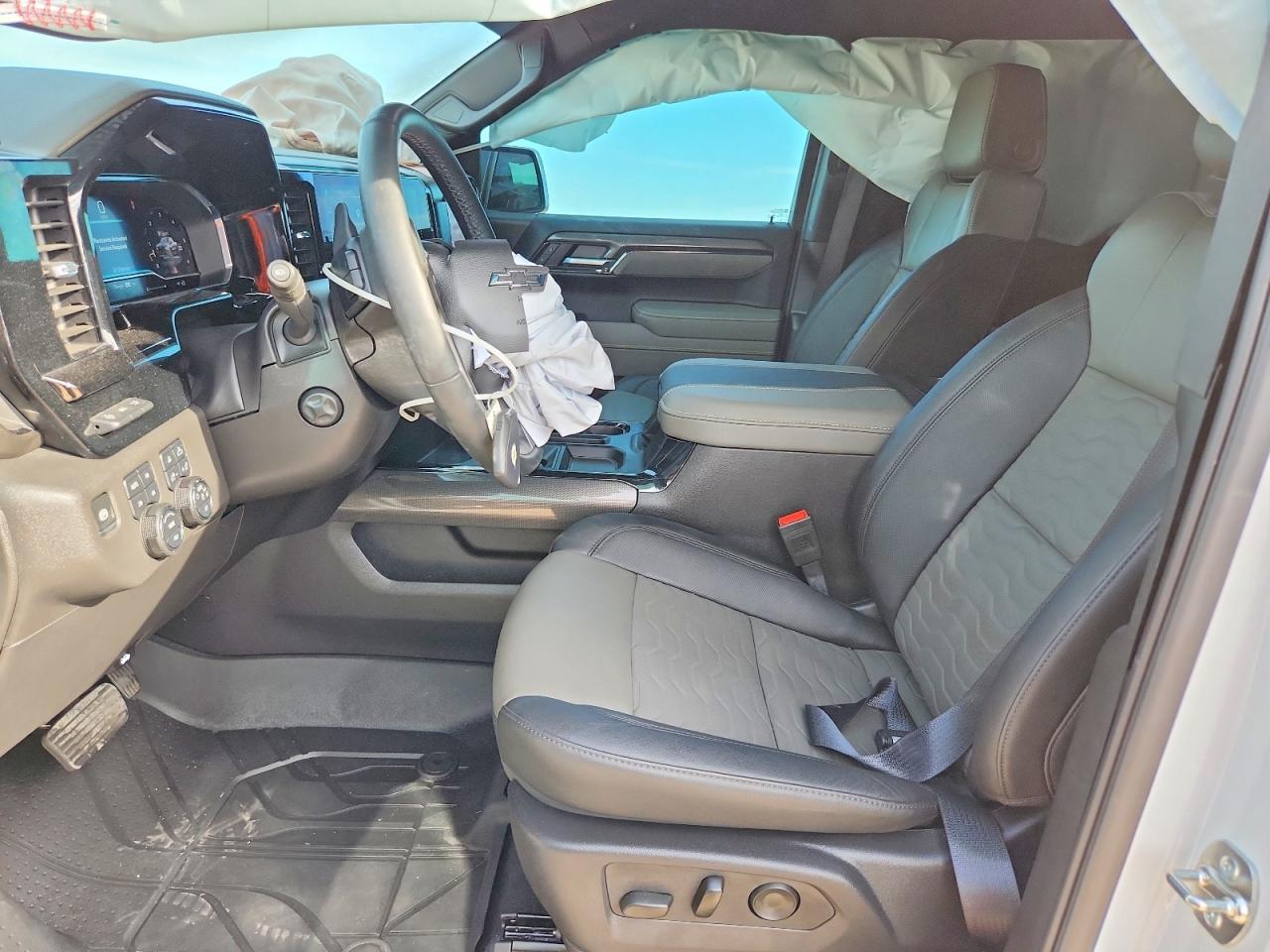 2025 Chevrolet Silverado K1500 Zr2 - Image 7