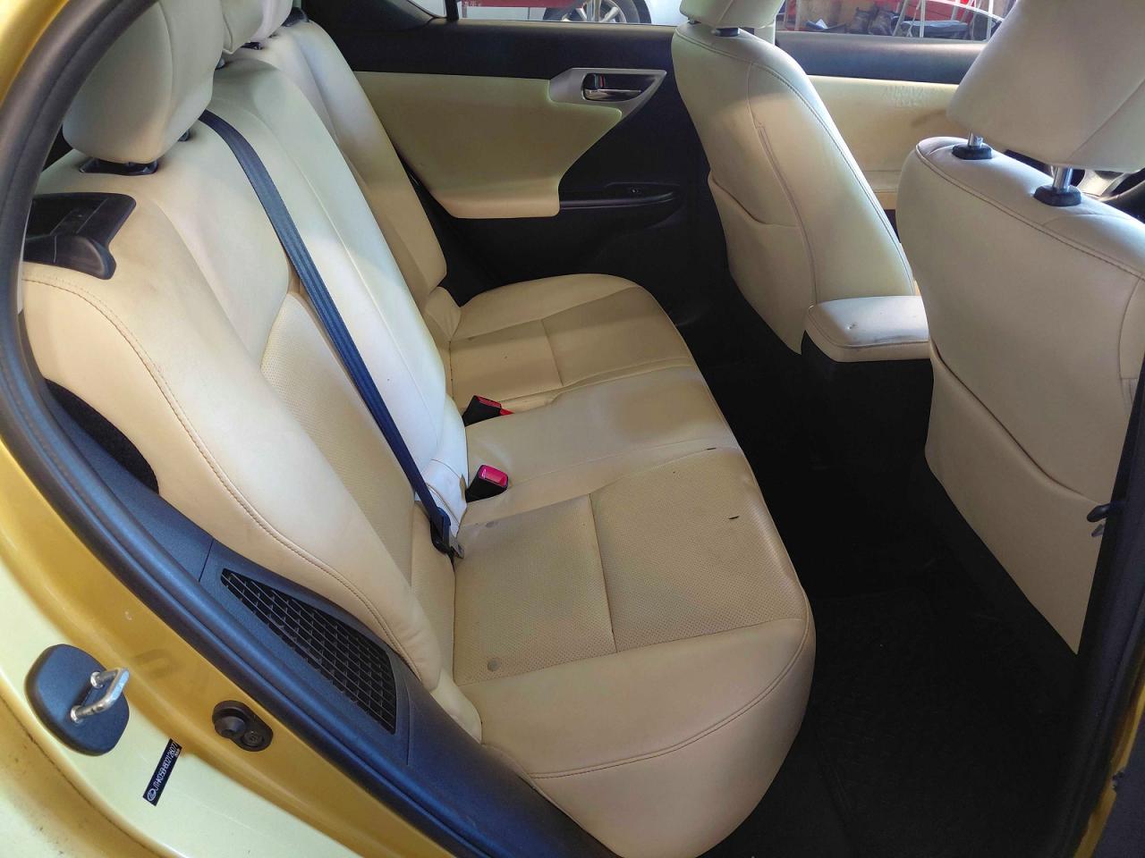 2013 Lexus Ct 200 - Image 6