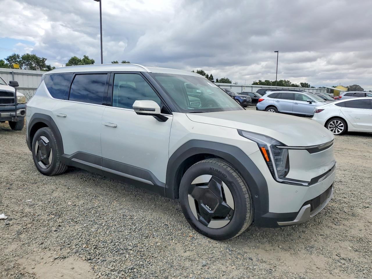 2026 Kia Ev9 Wind - Image 4