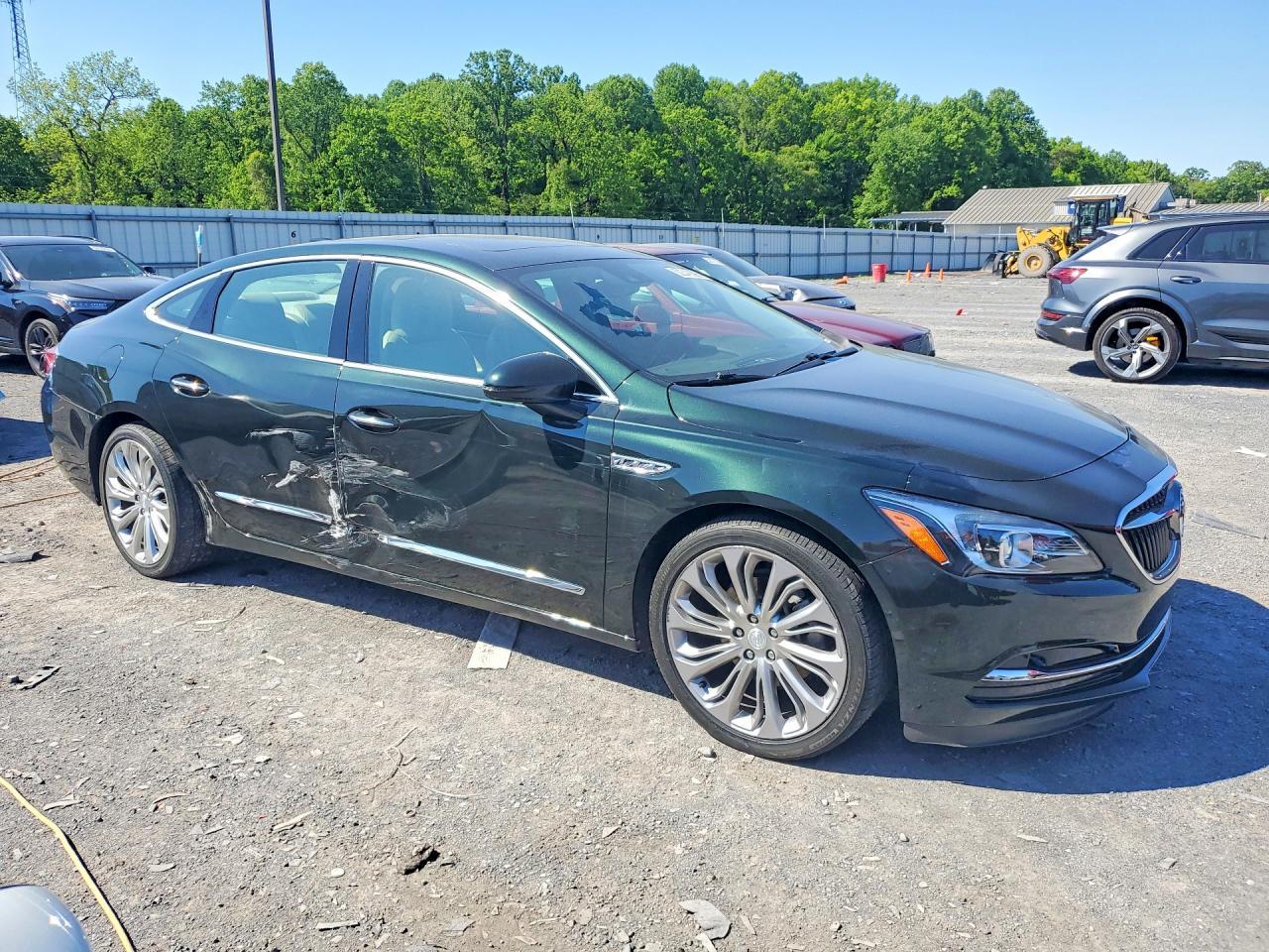 2017 Buick Lacrosse Premium - Фото 4