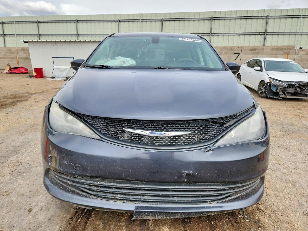 2019 Chrysler Pacifica L - Фото 5