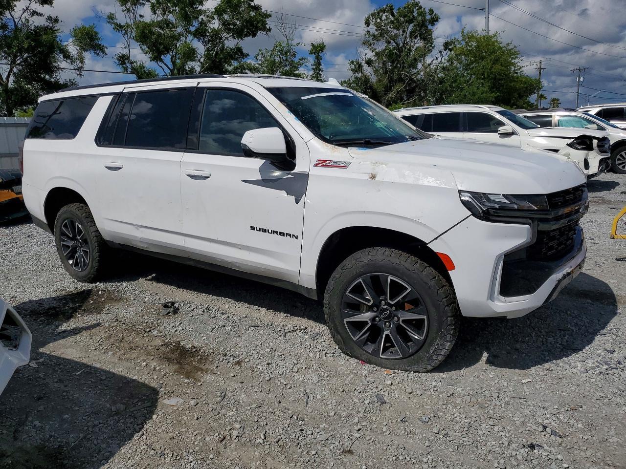 2021 Chevrolet Suburban K1500 Z71 - Фото 4