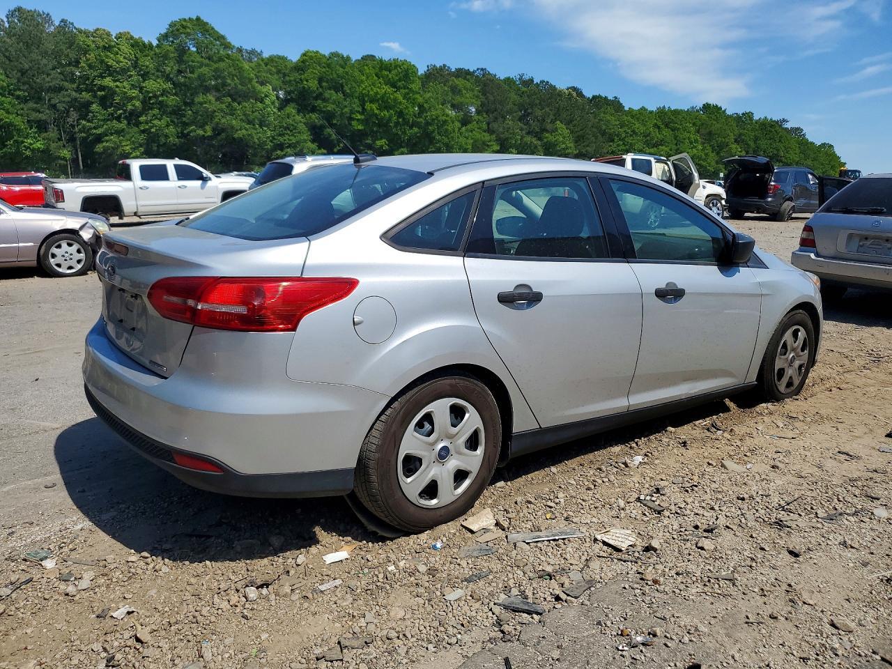 2015 Ford Focus S - Фото 3