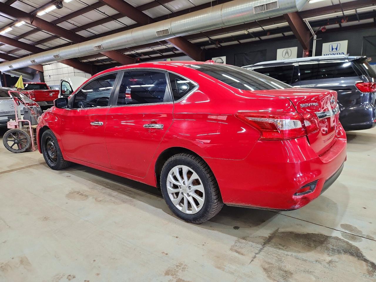 2018 Nissan Sentra Sv - Image 2